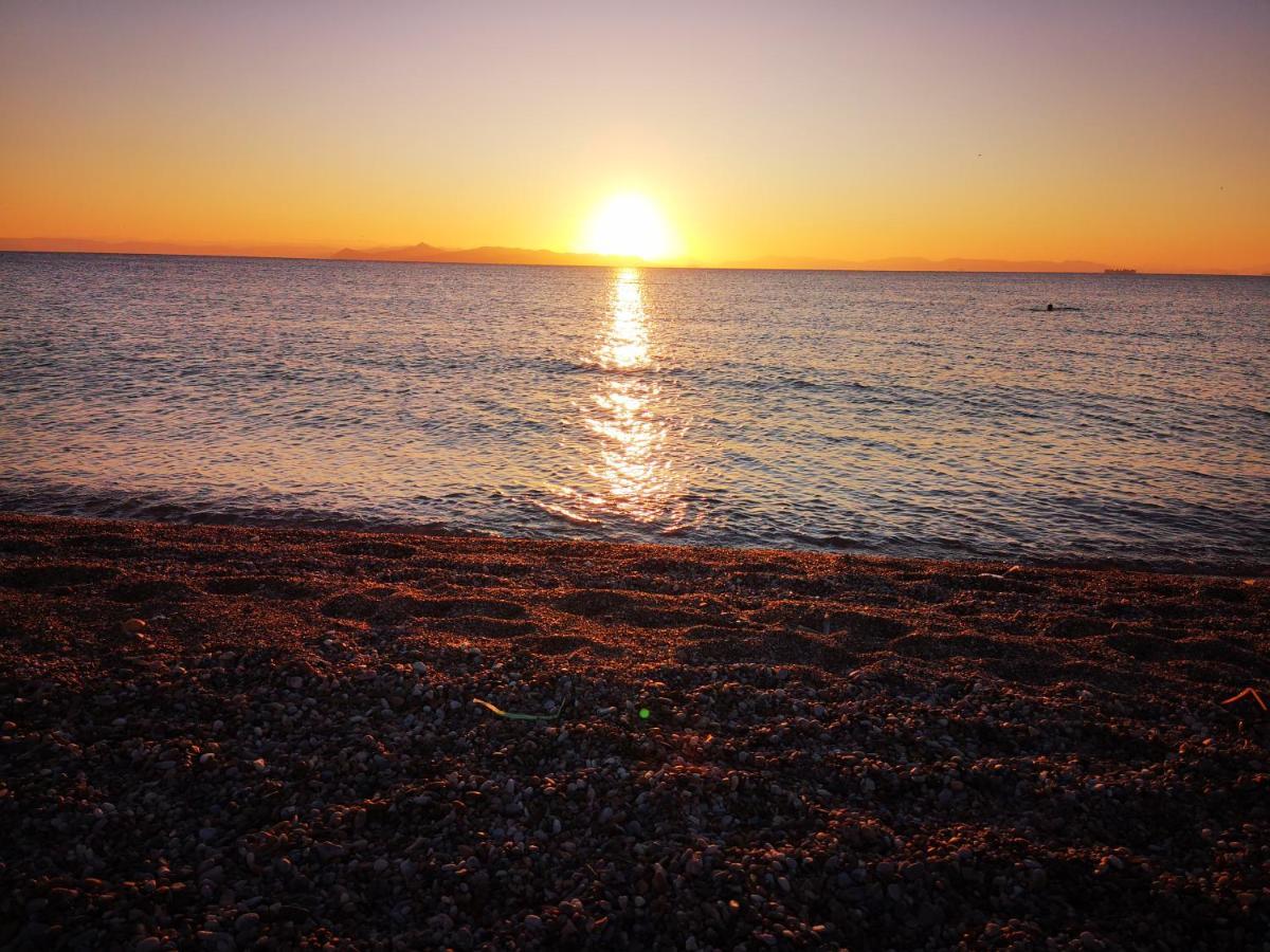 Sea&Sun Glyfada Apartment Атина Екстериор снимка